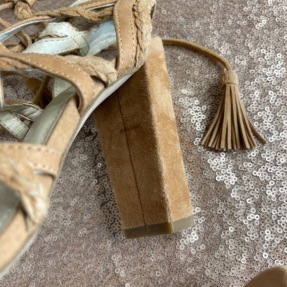 EUC BCBG RONNY Suede Ankle Tie Sandals with Block Heel - Picture 8 of 11